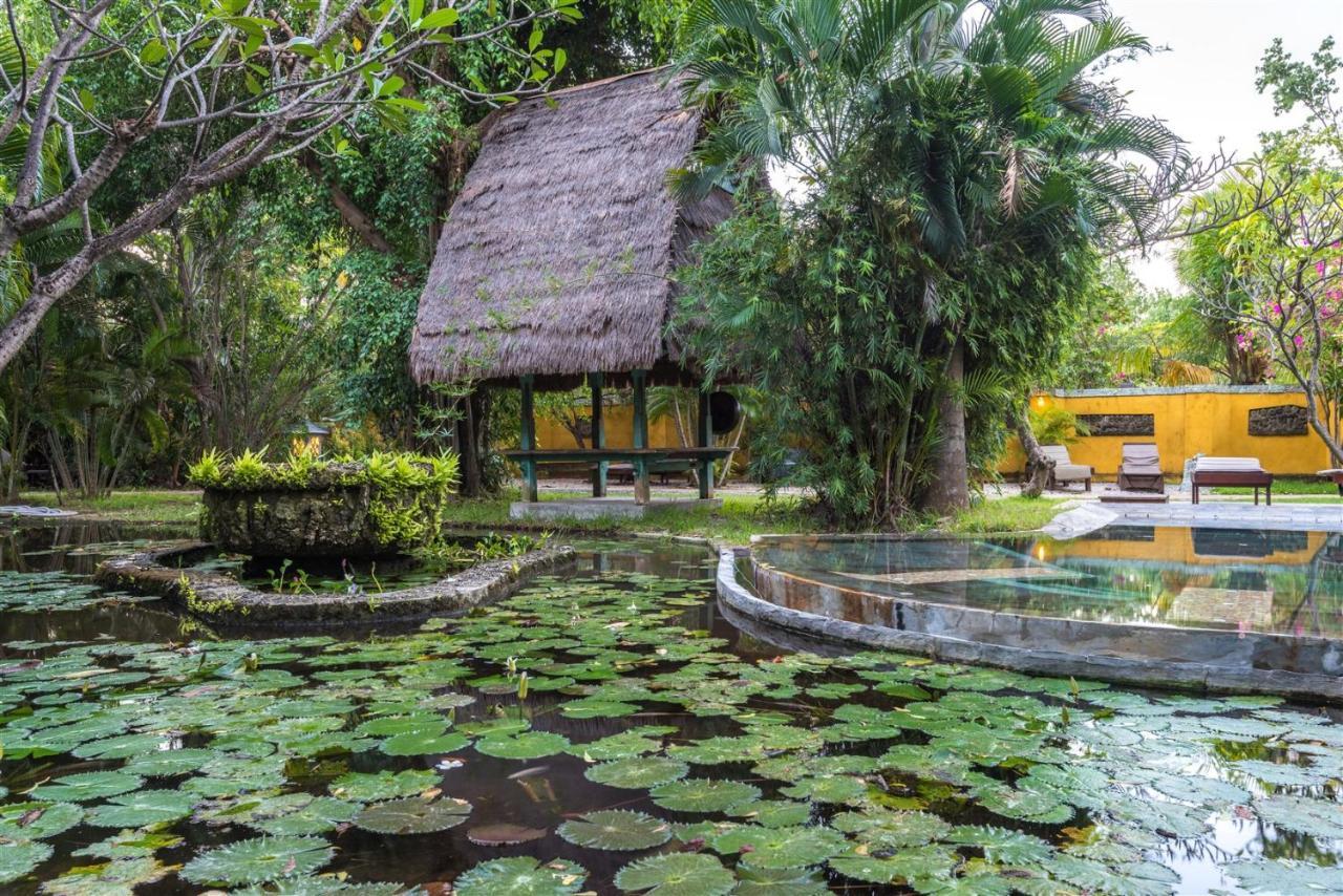 Hotel Pondok Sari Beach & Spa Resort Pemuteran Kültér fotó